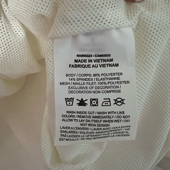 Nike Women's Sportswear Everyday Modern Woven Boxy crop Top white cream size M - Picture 7 of 10